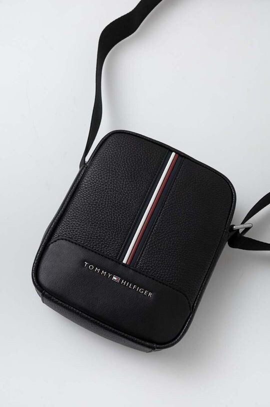 

Сумочка Tommy Hilfiger, черный