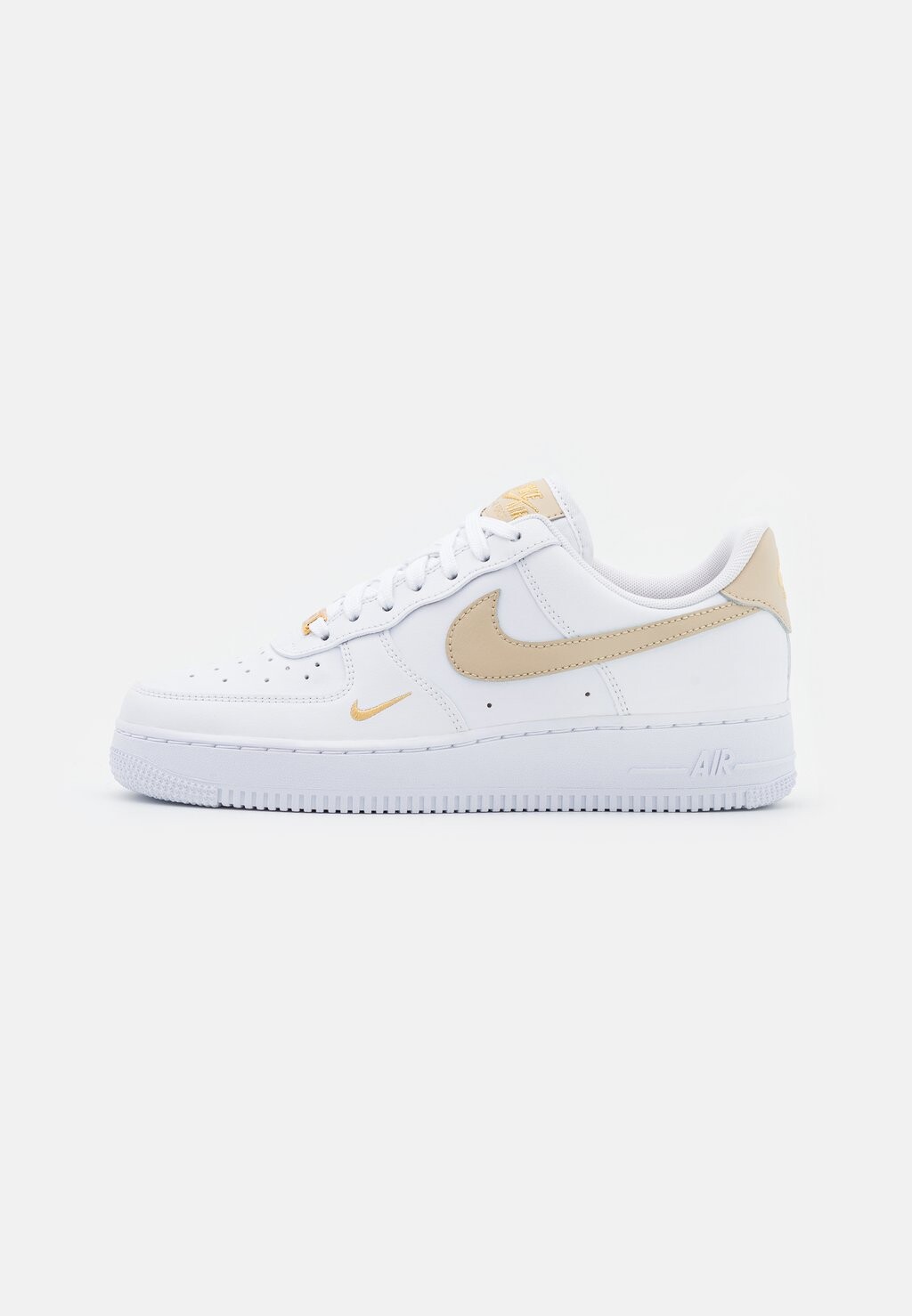 

Кроссовки на шнуровке AIR FORCE 1 07 ESS Nike, белый