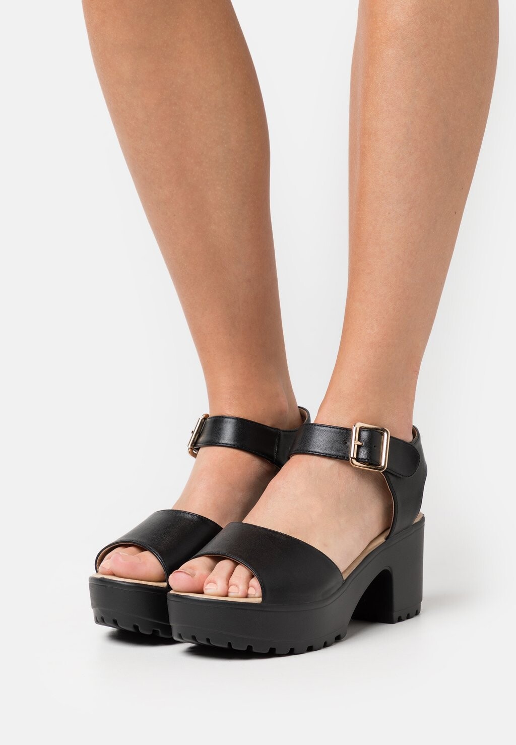 

Босоножки на платформе Koi Footwear, черный