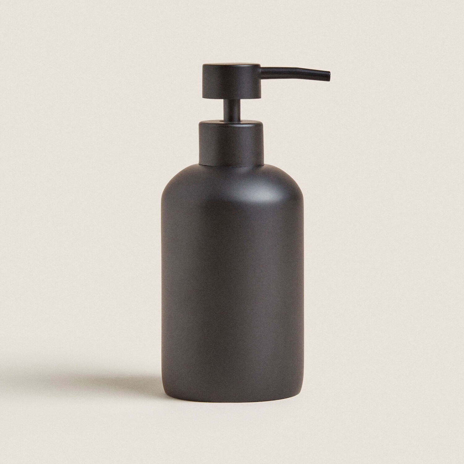 

Дозатор для мыла Zara Home Resin, черный