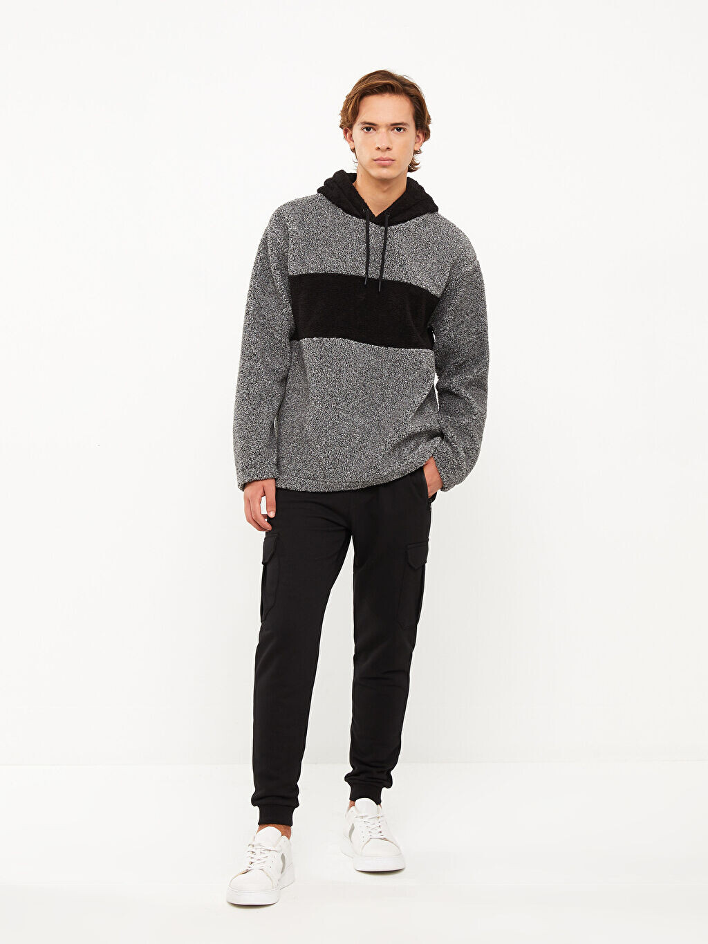 

Спортивные штаны Slim Fit с карманами карго LCW Casual