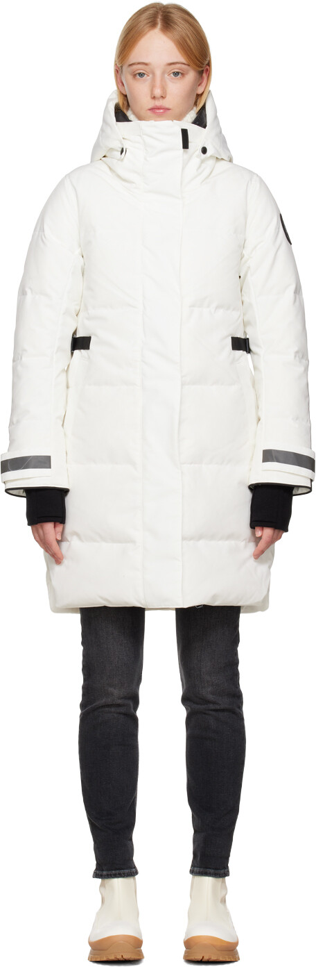

Белый пуховик Bennett Canada Goose