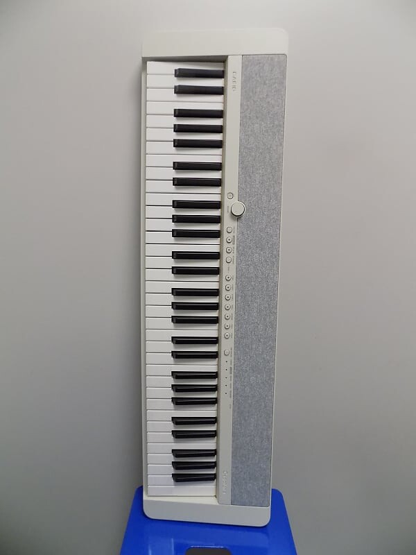 

61-клавишная клавиатура Casio Casiotone CT-S1WE