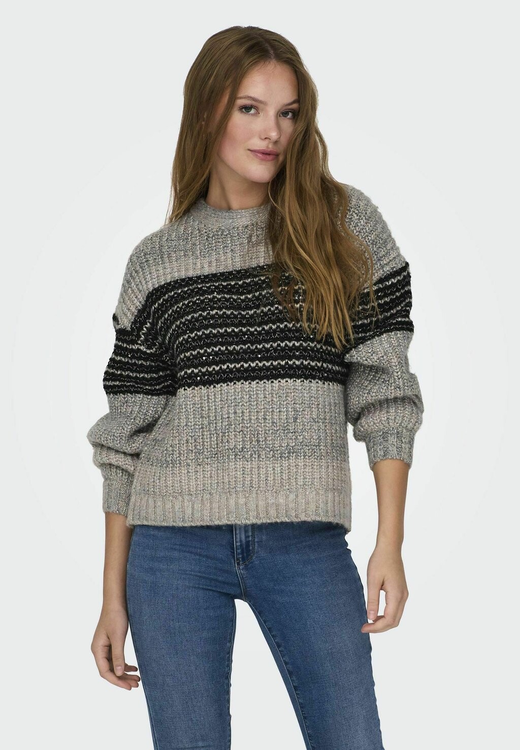 

Свитшот ONLY ONLLUCILLA O-NECK CC, цвет pumice stone