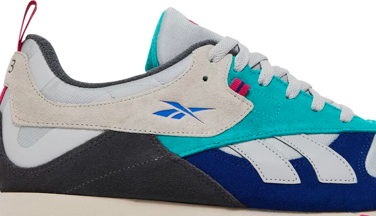 Palace x on sale reebok classic