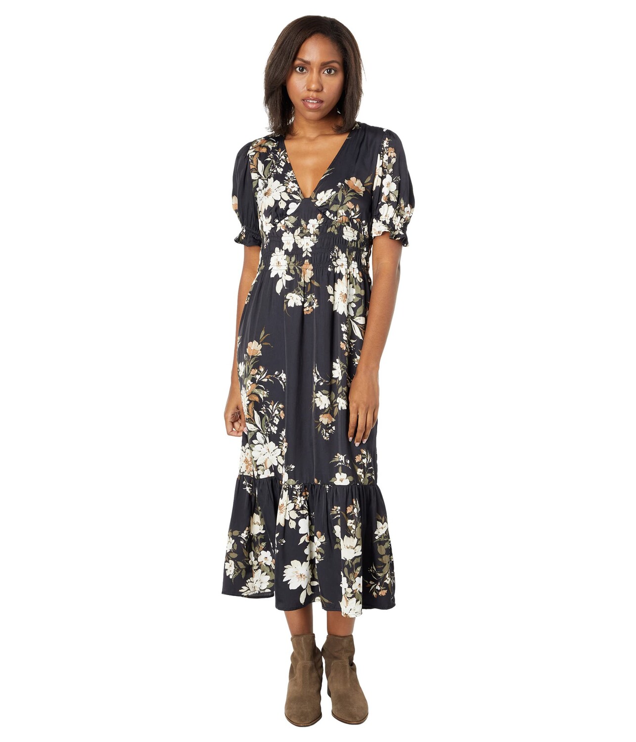 

Платье Saltwater Luxe, Murray Short Sleeve Floral Midi Dress