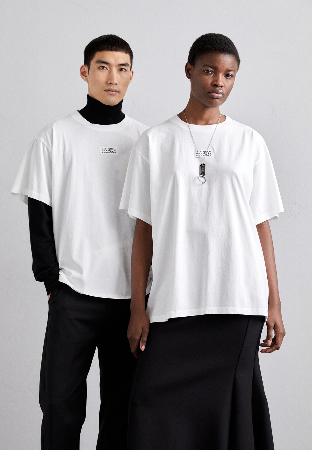 

Базовая футболка Unisex MM6 Maison Margiela, белый