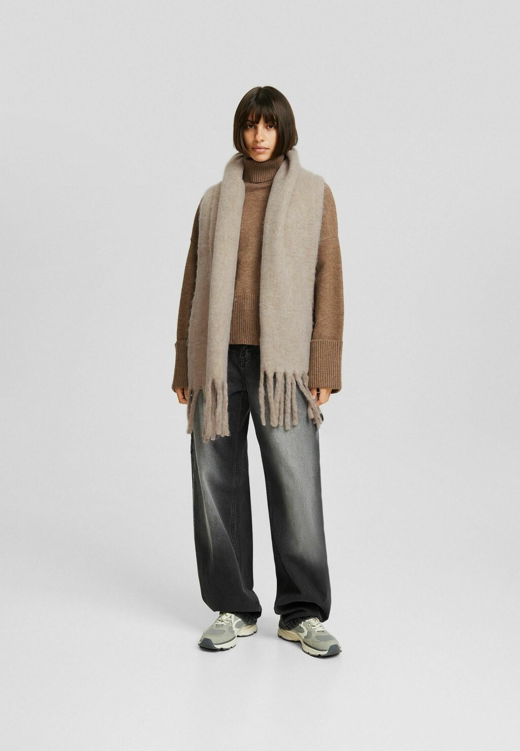 

Шарф Plain Bershka, цвет sand