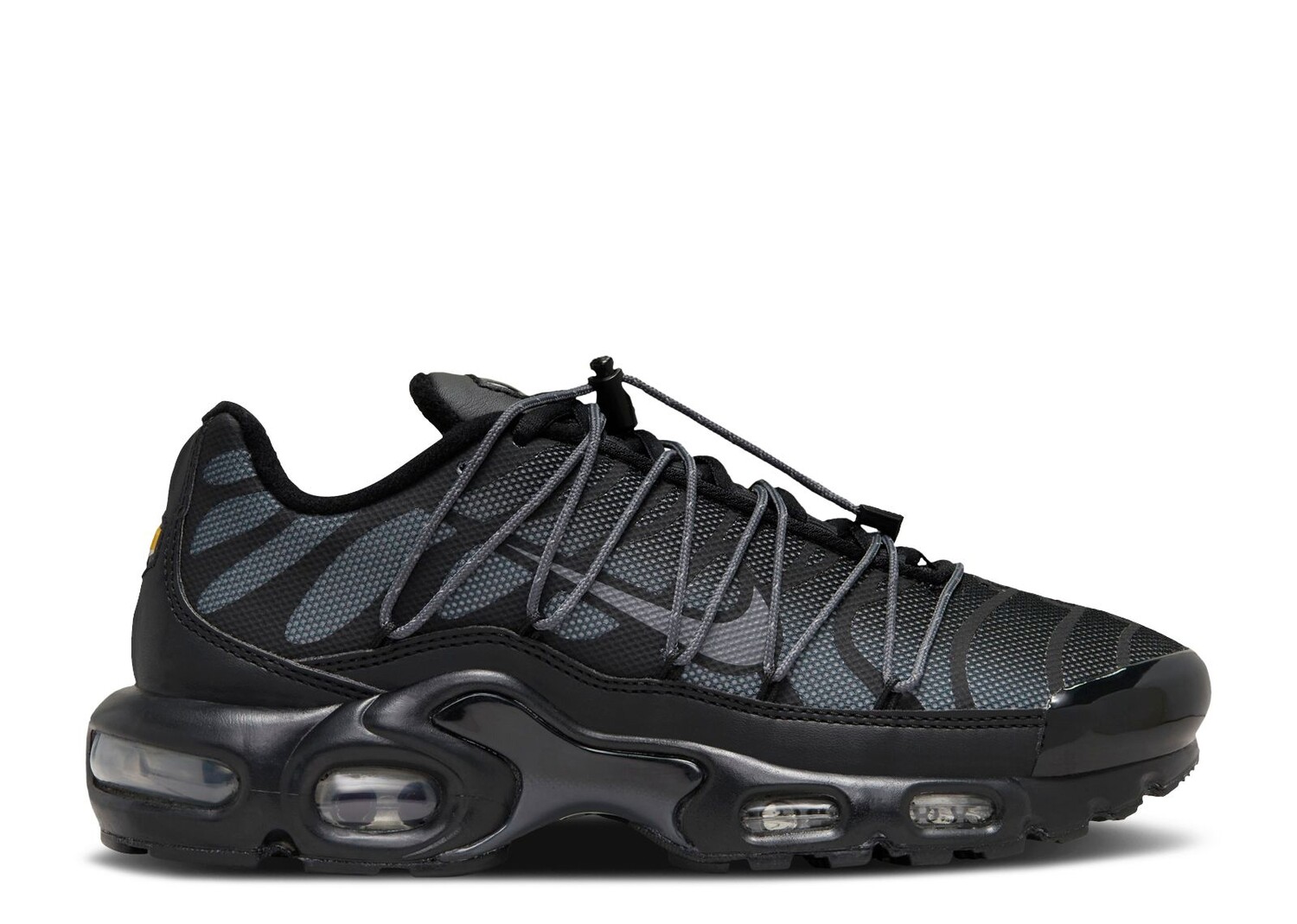 

Кроссовки Nike Wmns Air Max Plus Utility 'Black Metallic Platinum', черный