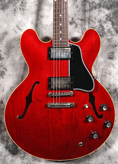 

Электрогитара Gibson 1961 ES-335 Reissue