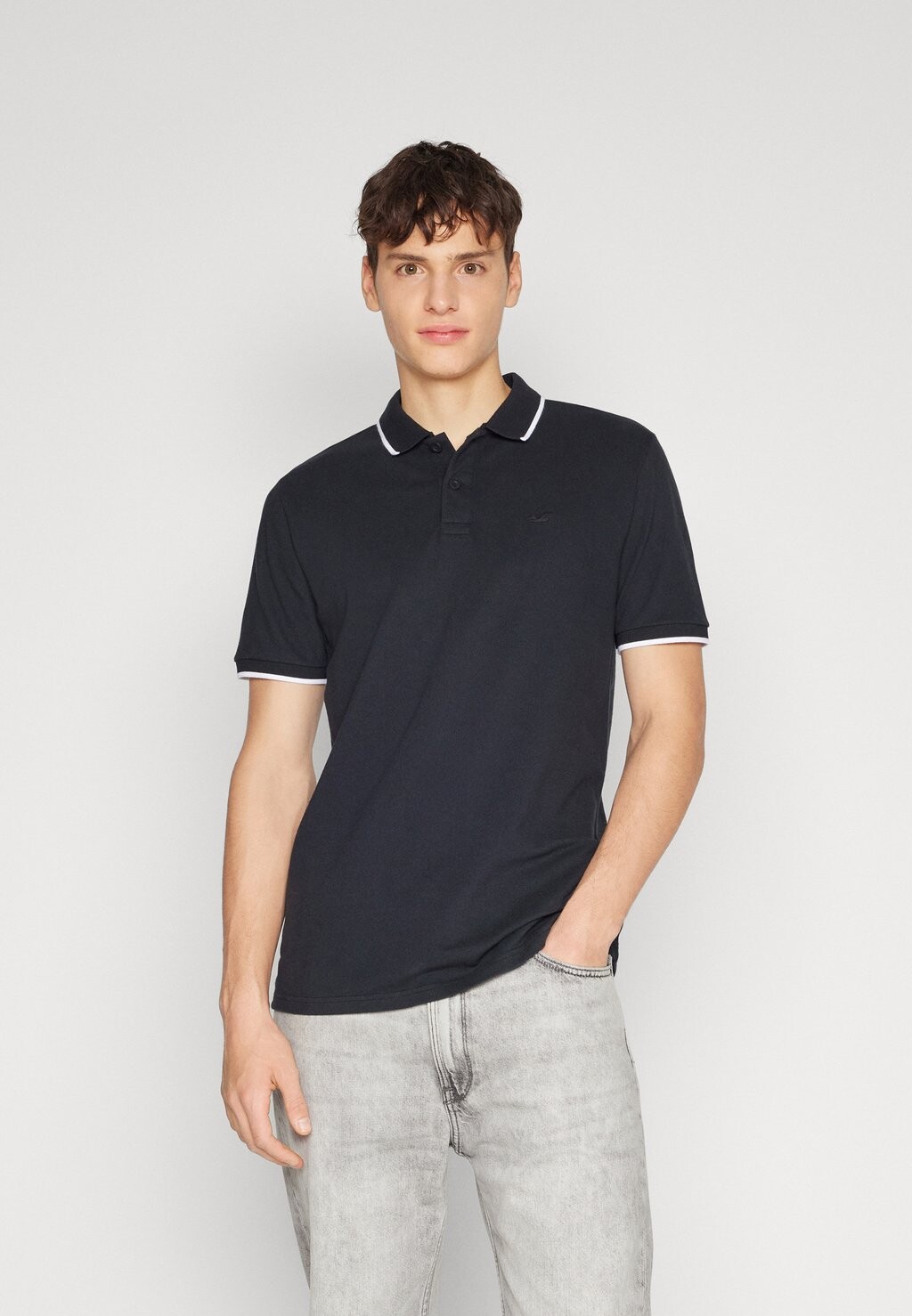 

Рубашка поло Hollister Co., черный