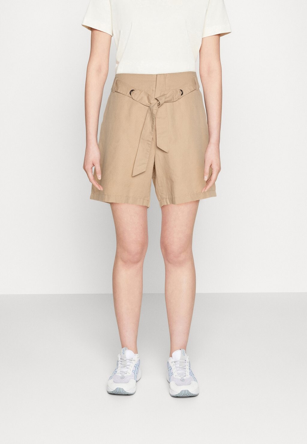 

Шорты Esprit
