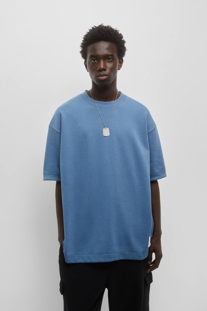 

Базовая плюшевая футболка Pull&Bear