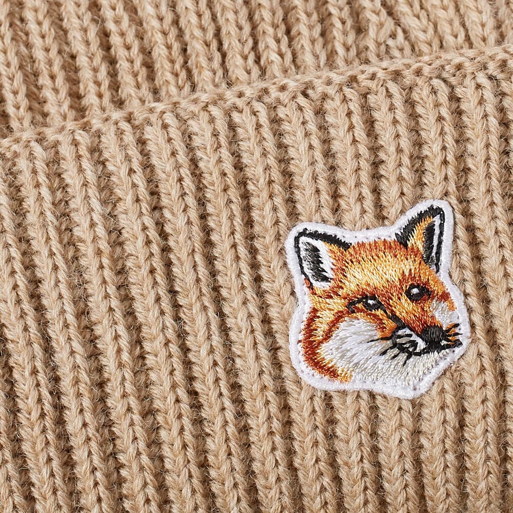 

Шапка-бини в рубчик с нашивкой в виде лисы aison Kitsuné Maison Kitsune