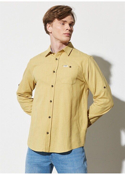 

Горчичная мужская рубашка Regular Fit Wrangler