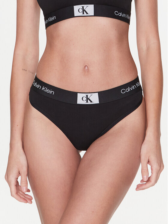 

Струнная танга Calvin Klein, черный