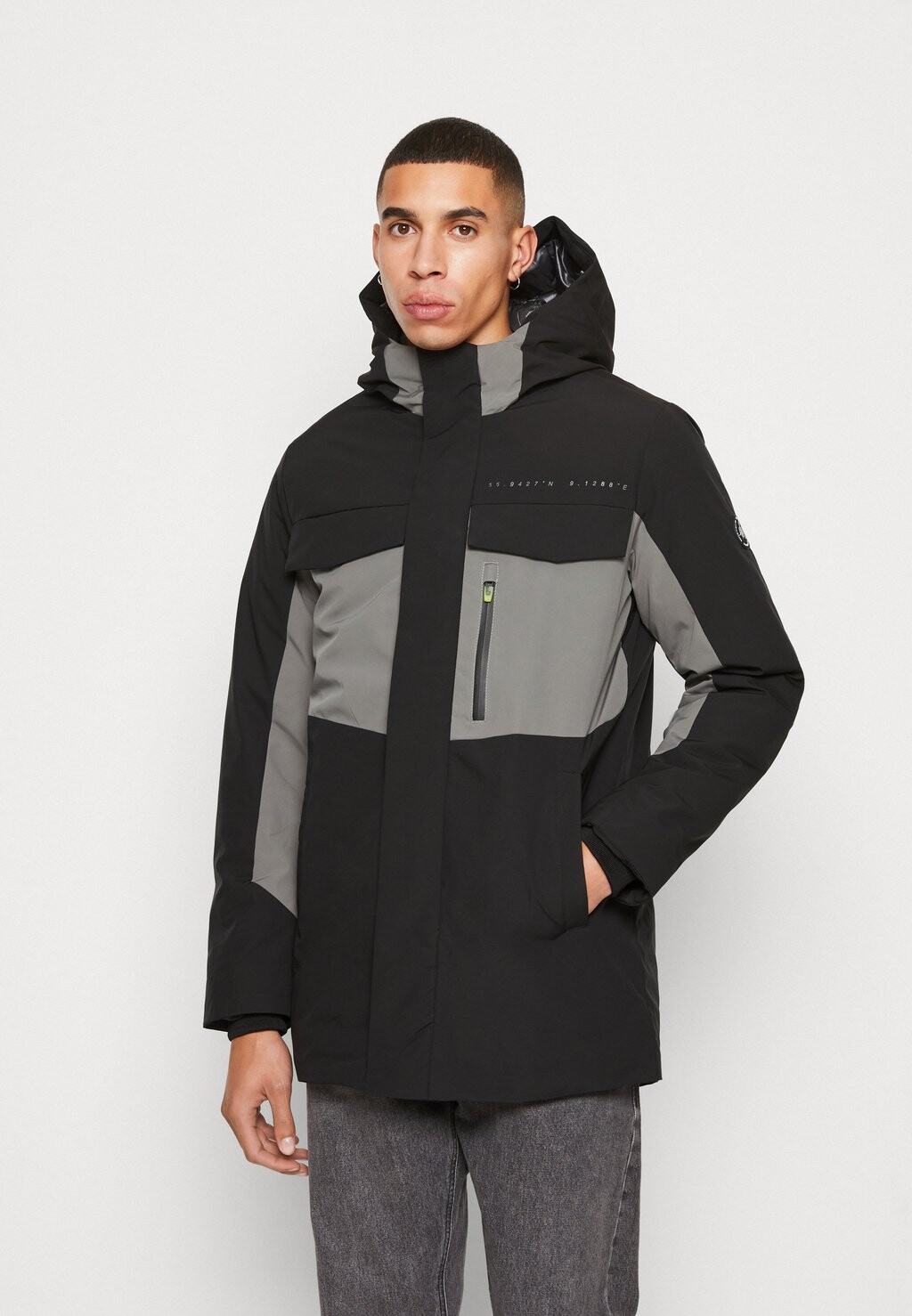 

Зимняя куртка Jack & Jones, черный