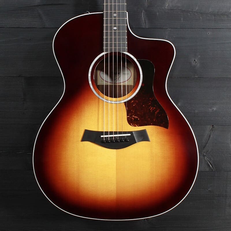 

Taylor 214ce-SB DLX Deluxe Sunburst — официальный онлайн-дилер 214ce SB DLX