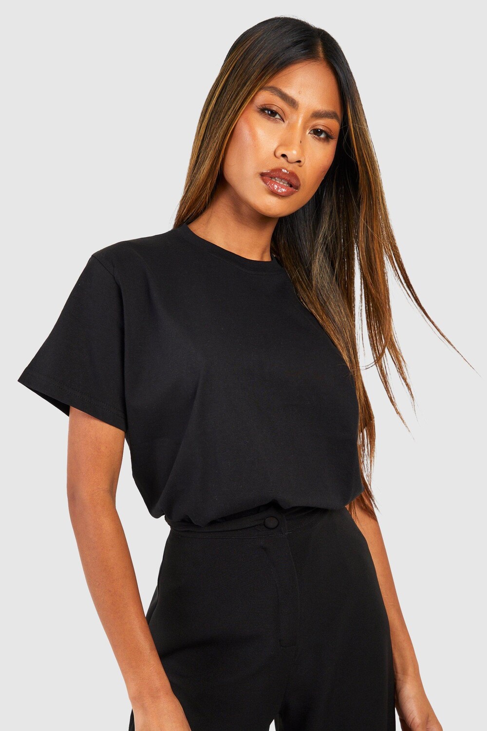 

Базовая хлопковая футболка boohoo, черный
