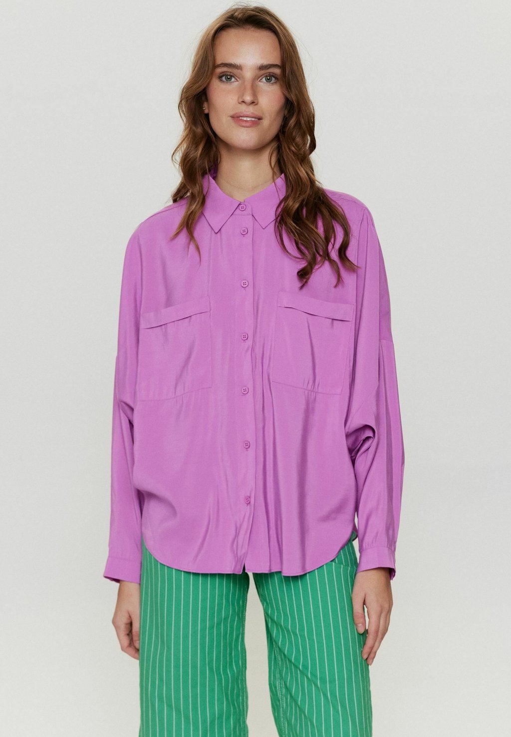 Блузка-рубашка NUESSY Nümph, цвет bodacious