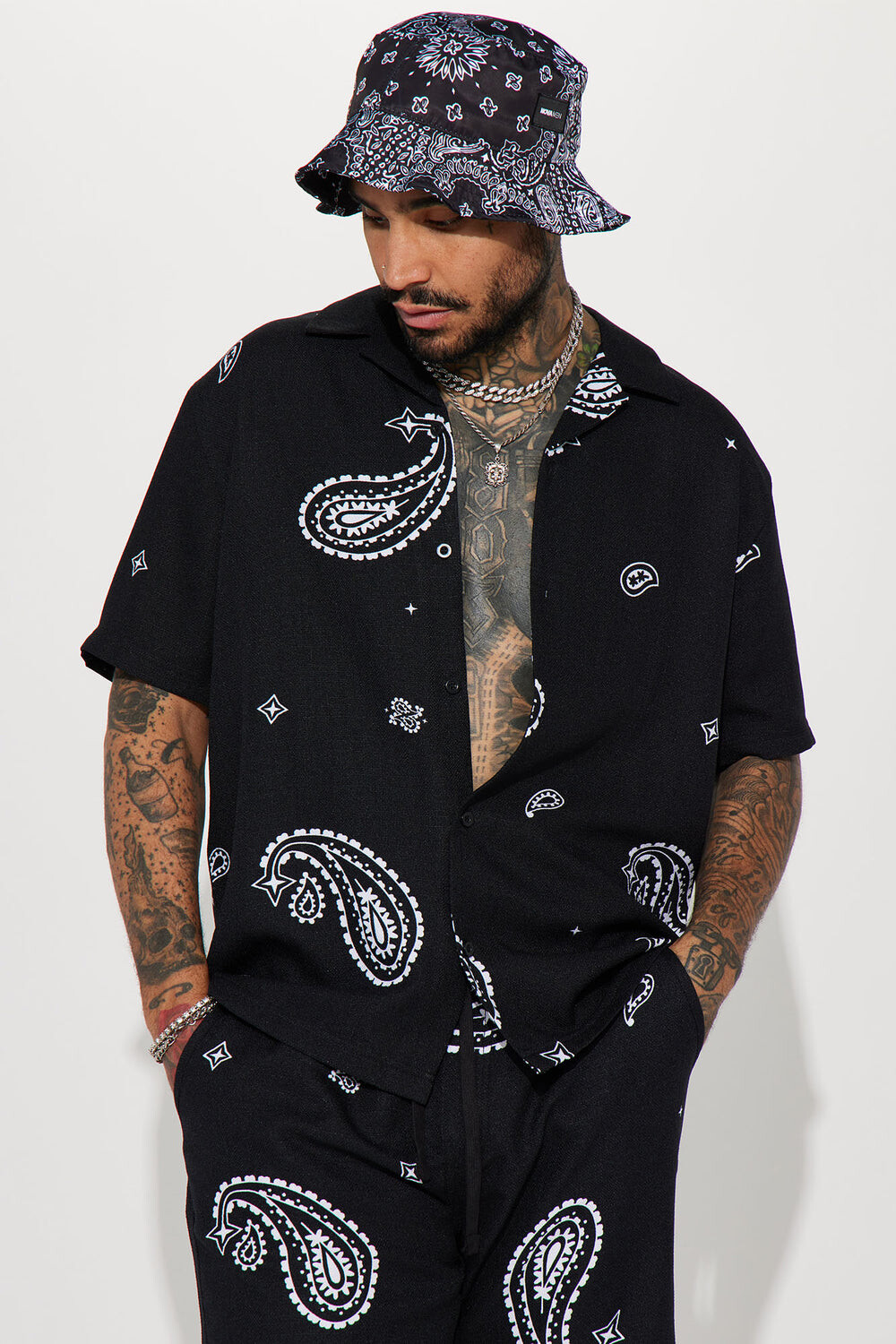 

Рубашка Fashion Nova D2420X3781, черный