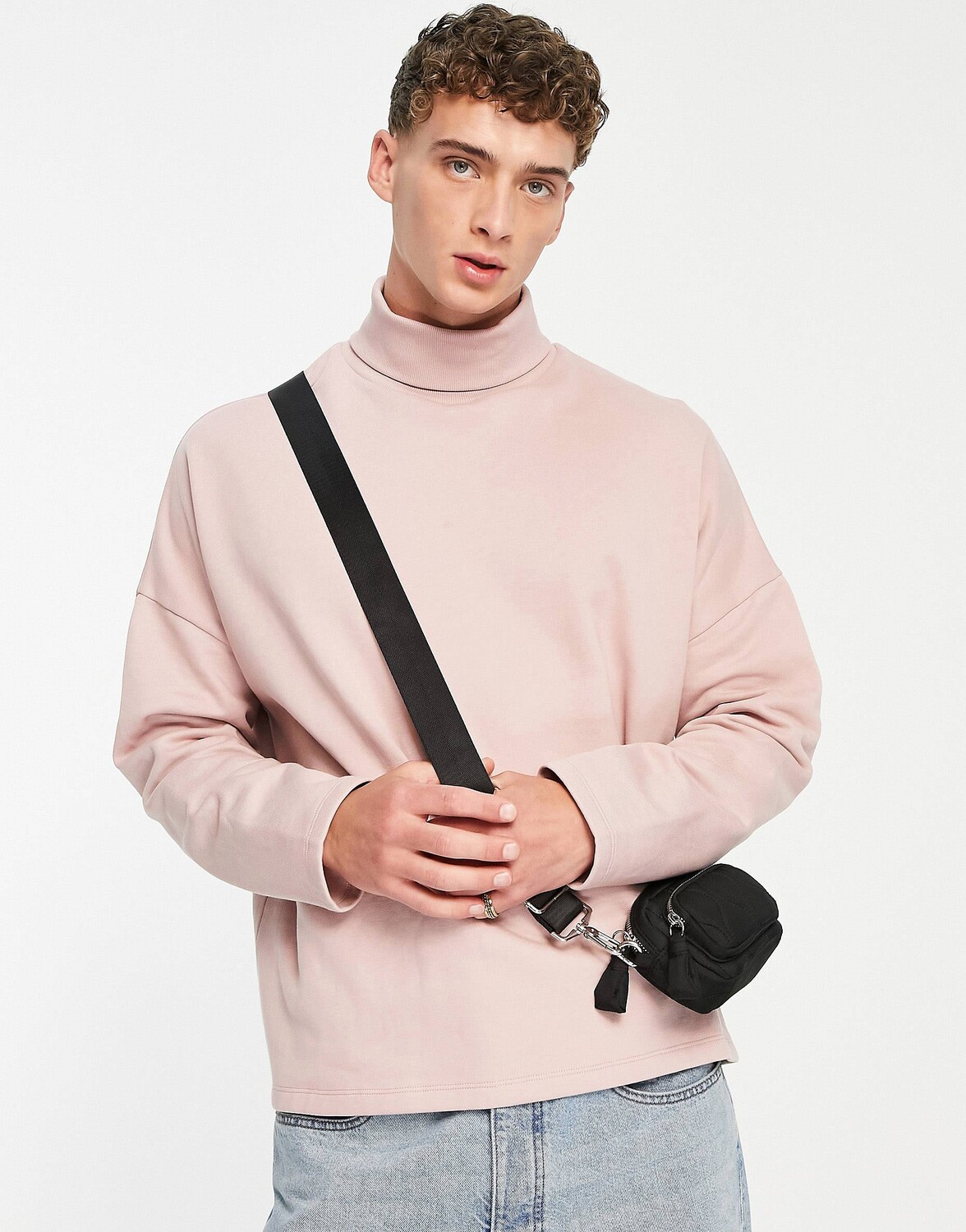 

Розовая толстовка оверсайз с высоким воротником ASOS DESIGN