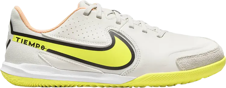 

Кроссовки Nike Tiempo Legend 9 Academy IC GS 'Phantom Yellow Strike', белый