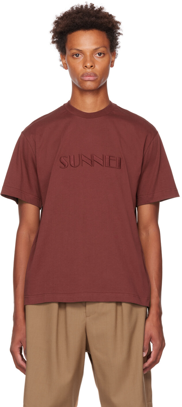 

Бордовая футболка с вышивкой SUNNEI