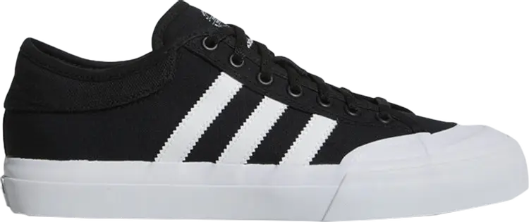 

Кроссовки Adidas Matchourt, черный