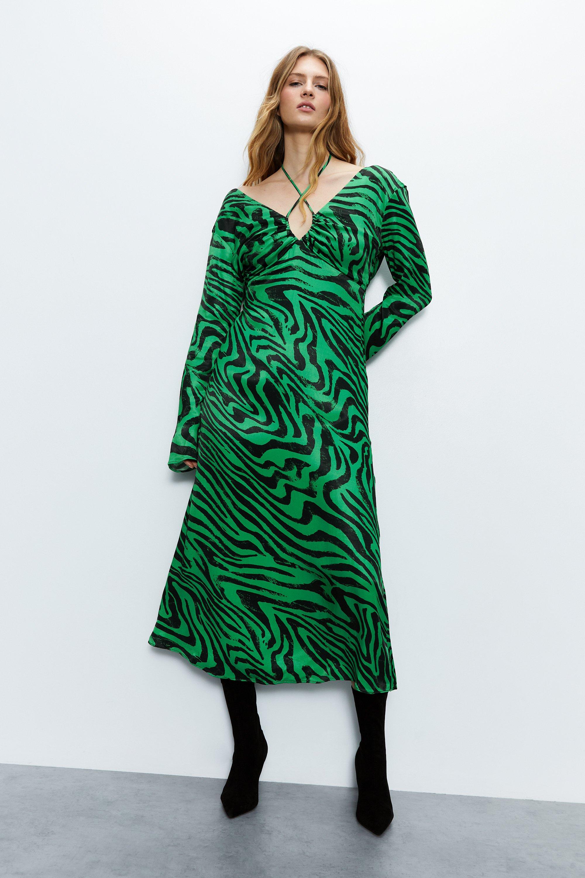 Атласное платье макси с животными Warehouse, зеленый