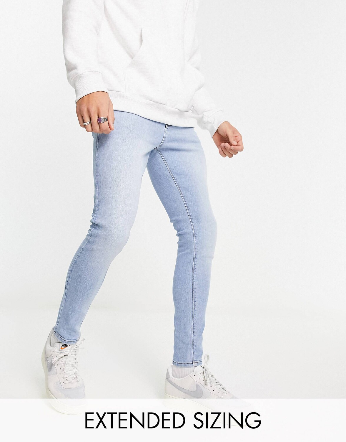 

Светло-синие джинсы стрейч ASOS DESIGN