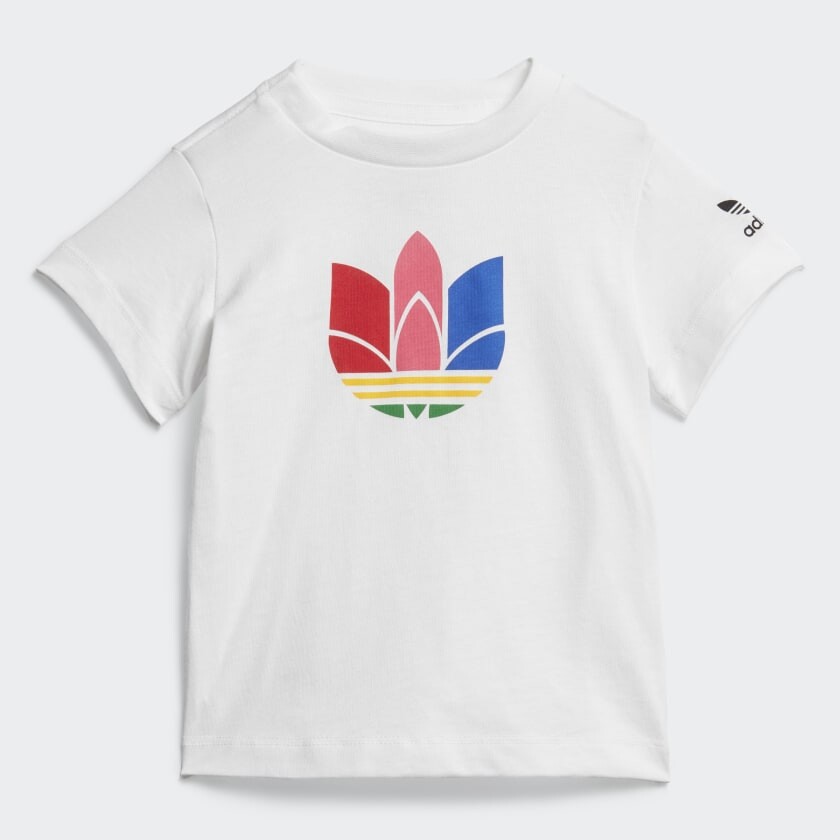 

Футболка adidas Adicolor 3D Trefoil, белый/мультиколор