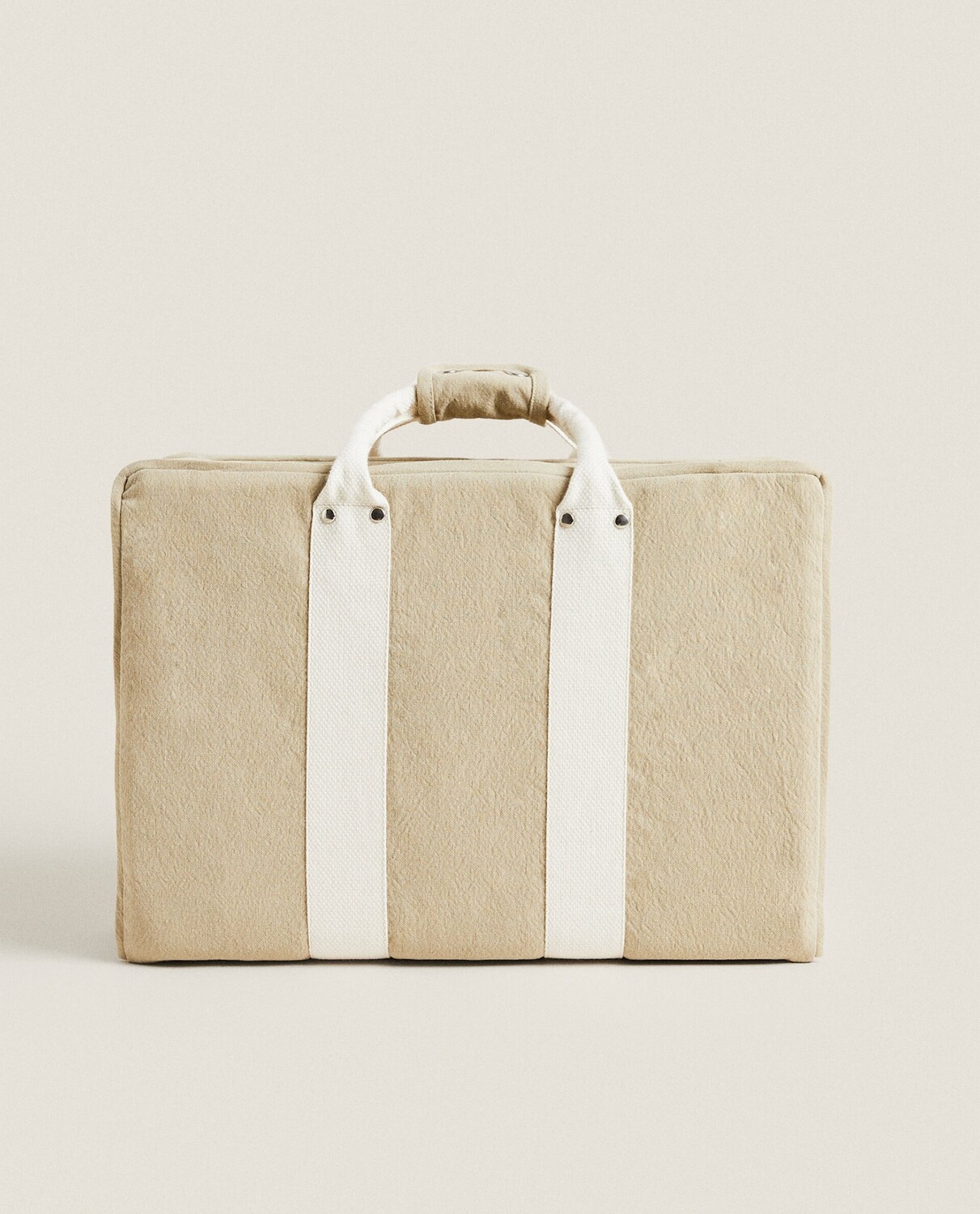 

Подушка Zara Home Foldable Garden