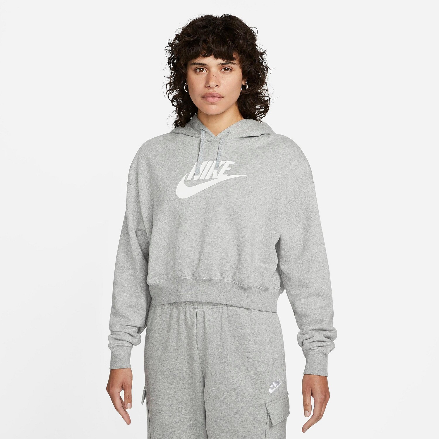 

Женская укороченная флисовая худи Nike Sportswear Club, серый