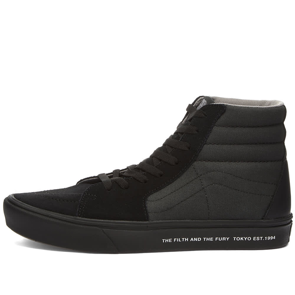 

x Соседство ComfyCush Sk8-Hi Vans