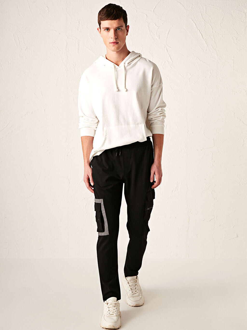 

Спортивные штаны Slim Fit с карманами карго LCW Casual