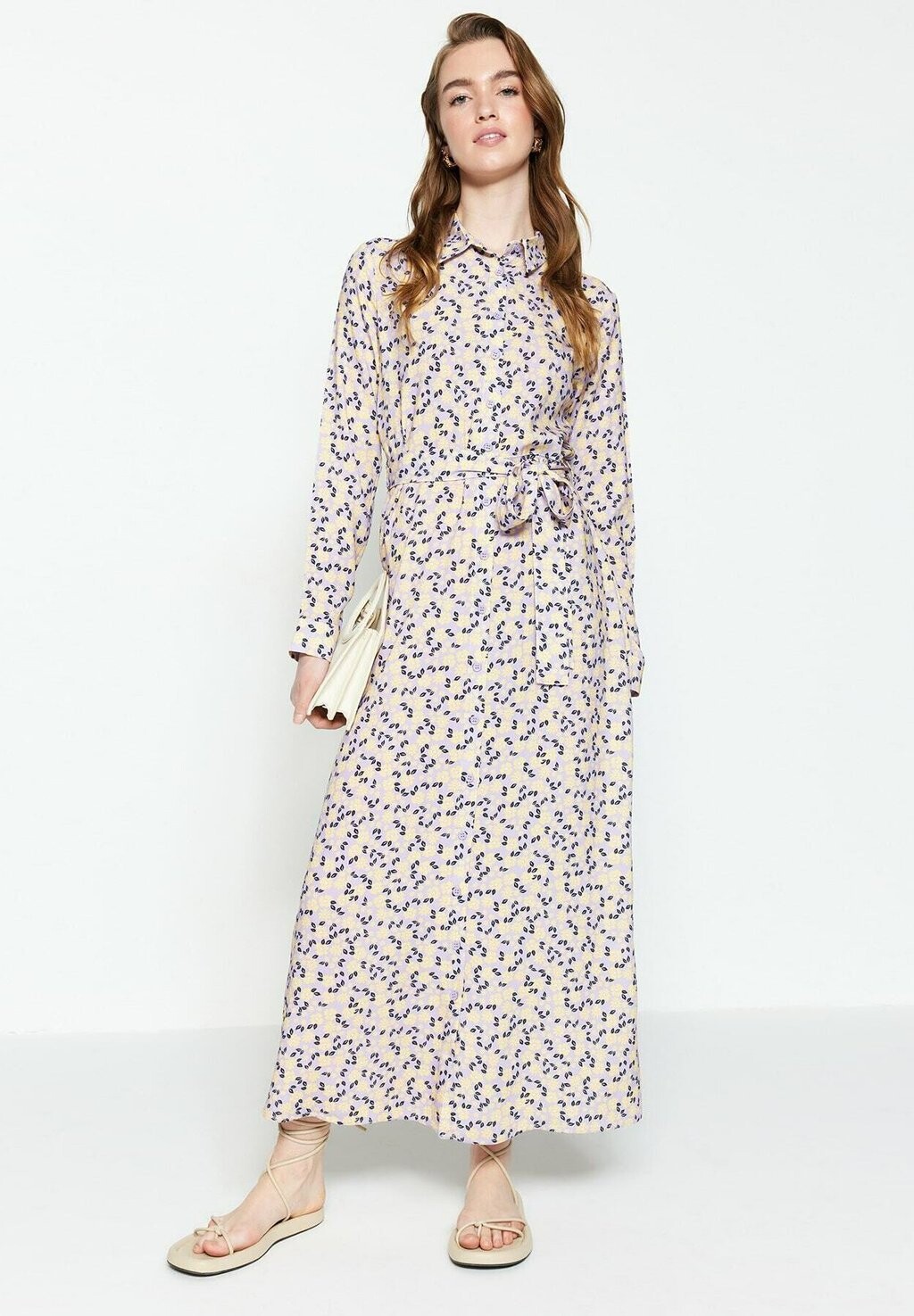 

Длинное платье Trendyol Modest