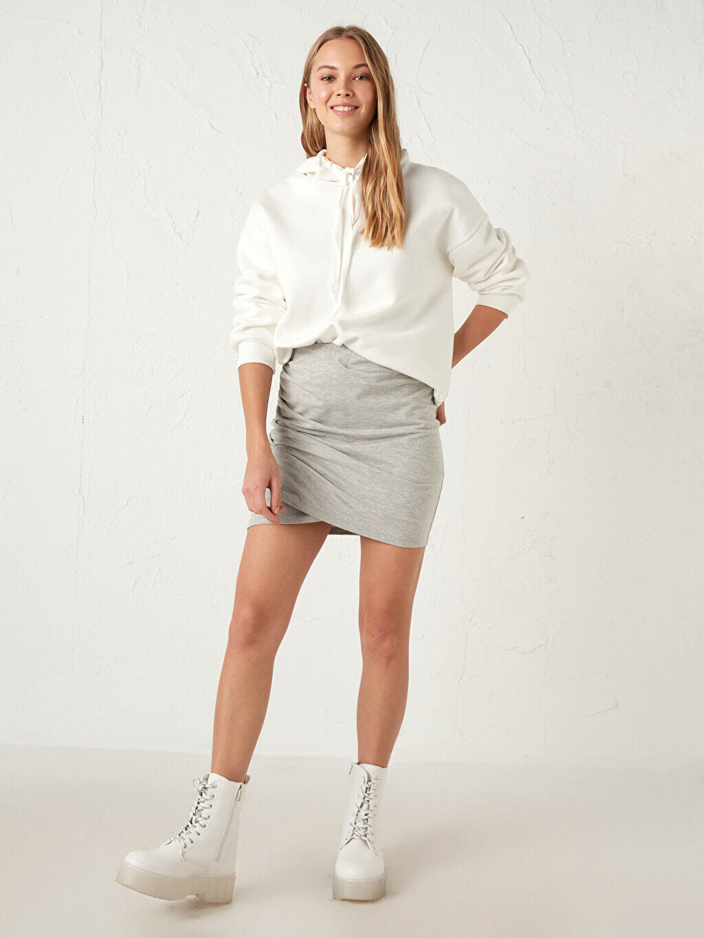

Юбка со складками спереди из фактурной ткани LCW Casual