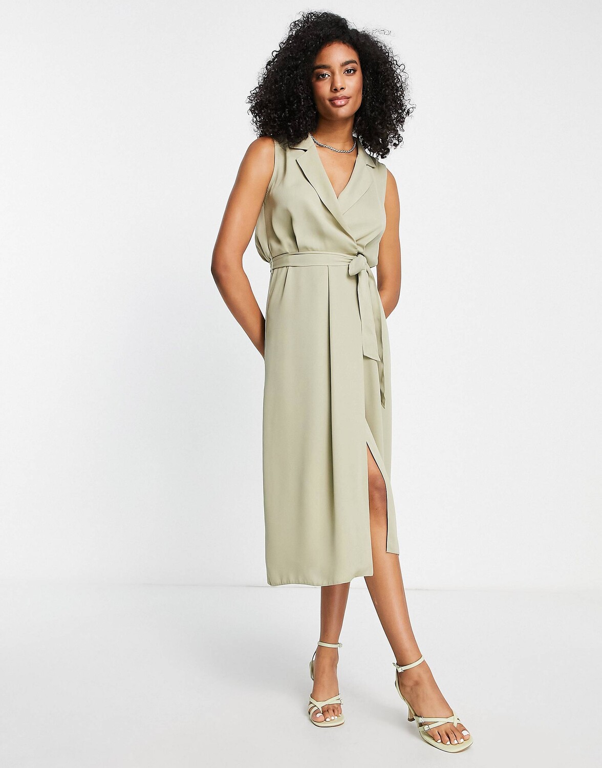

Зеленое платье миди без рукавов с завязками спереди ASOS DESIGN