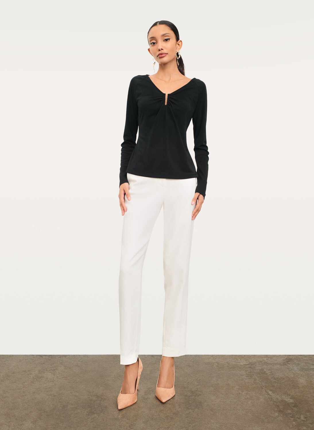 

Топ с V-образным вырезом Donna Karan