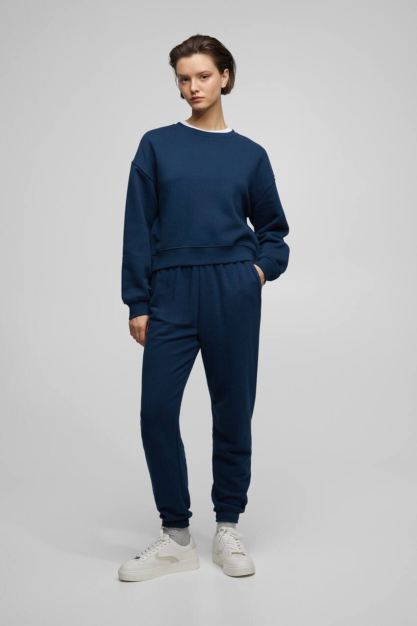

Базовый спортивный костюм Pull&Bear, военно-морской, Черный