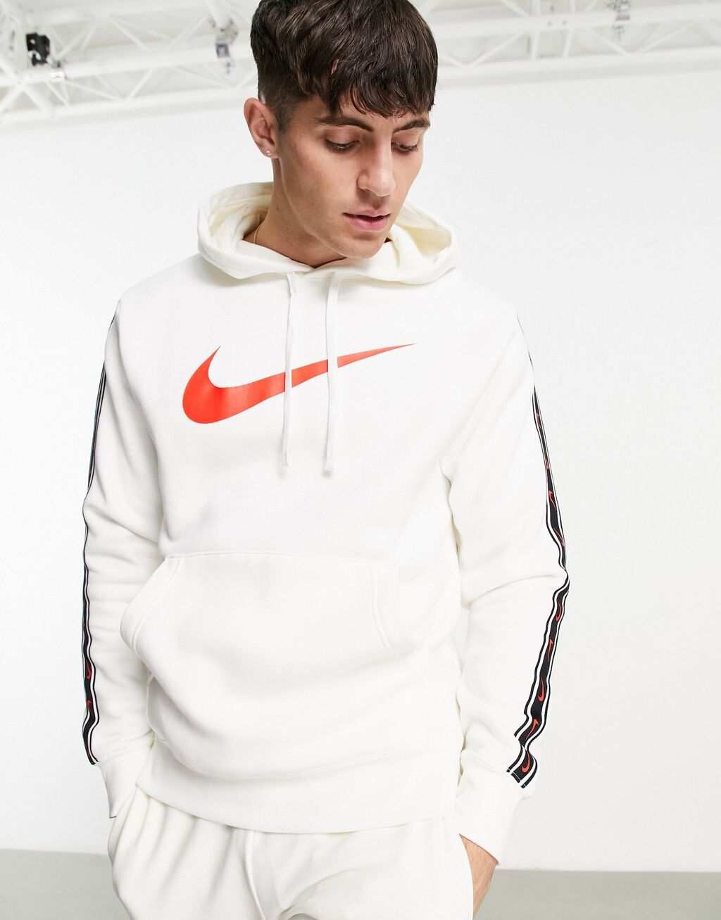 

Худи с круглым вырезом Nike Repeat Pack