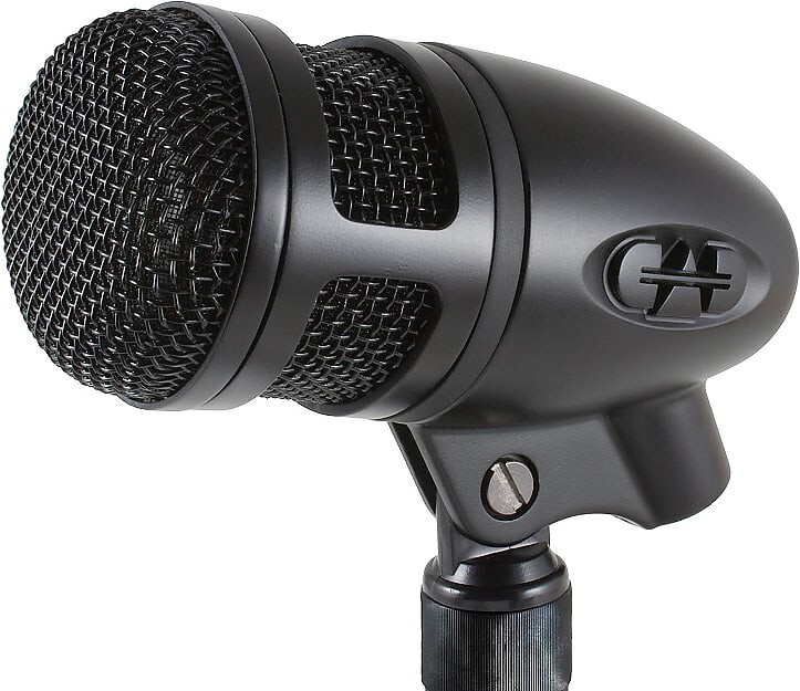 

Динамический микрофон CAD D88 Supercardioid Kick Drum Microphone