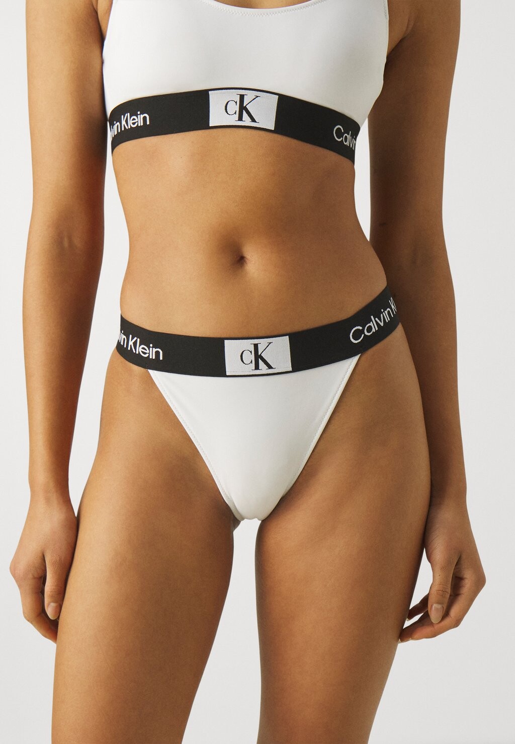 

Плавки бикини Calvin Klein Swimwear, белый