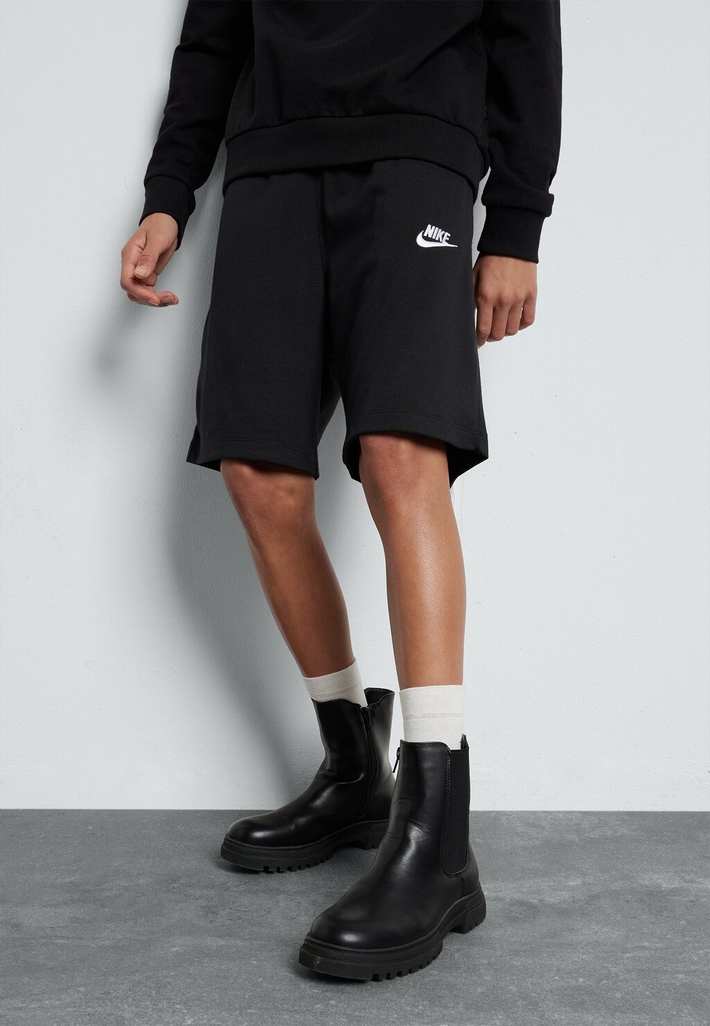 

Шорты UNISEX Nike Sportswear, цвет black/white