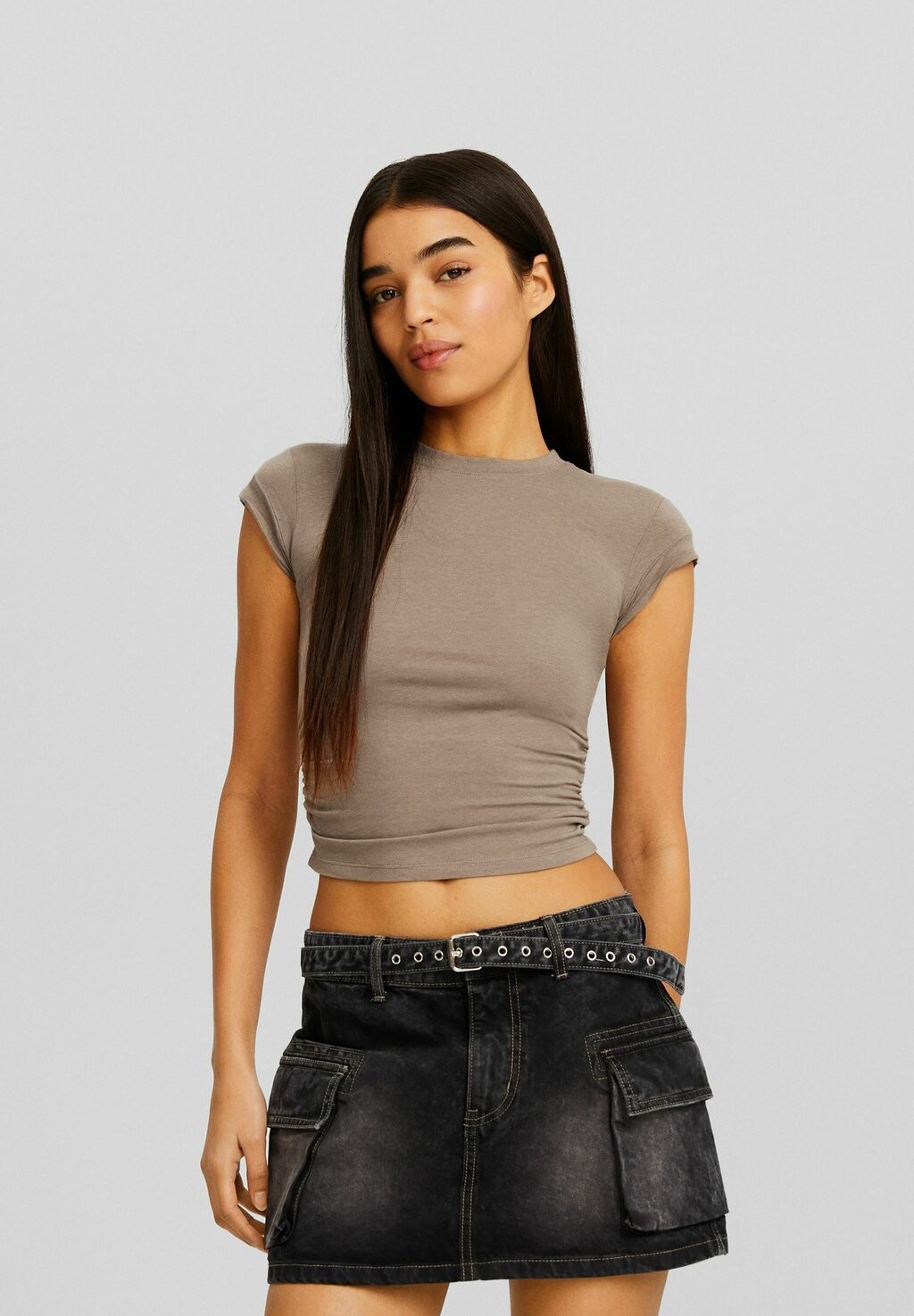 

Базовая футболка Short Sleeve Bershka, цвет sand