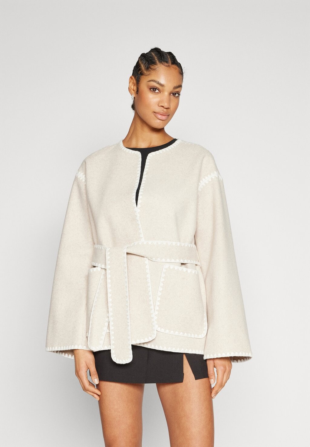 

Куртка Vero Moda КУРТКА ВМЗАЙЛА, цвет summer sand detail/white stitch