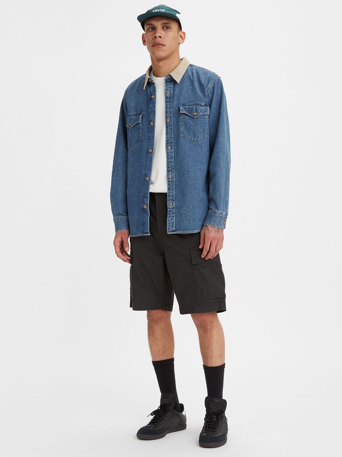 

Шорты-карго Levi's Carrier, графитовые
