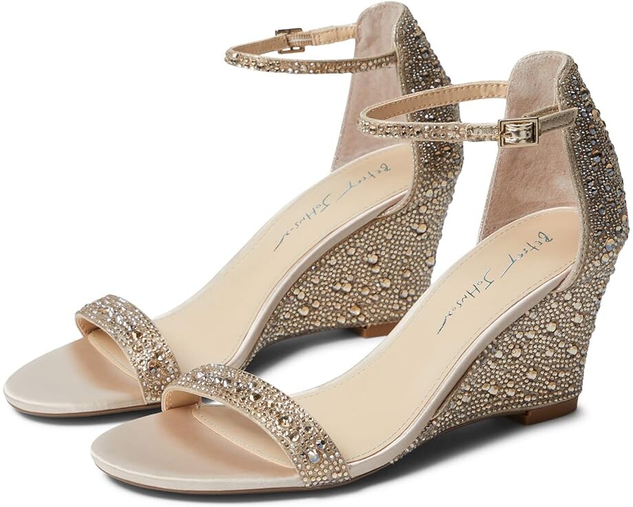 

Туфли Blue by Betsey Johnson Debie, цвет Light Gold