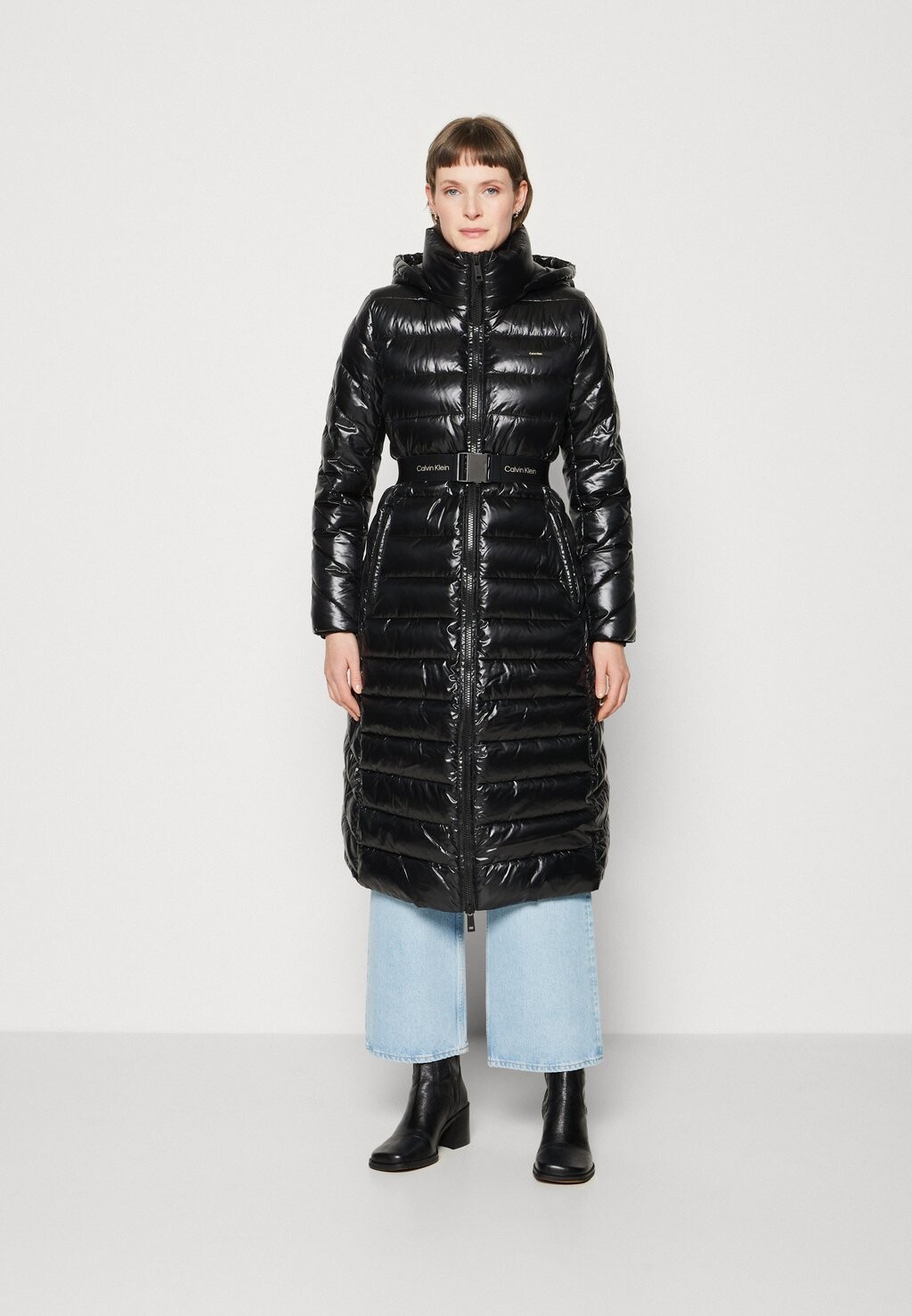 

Пальто зимнее Calvin Klein, черный